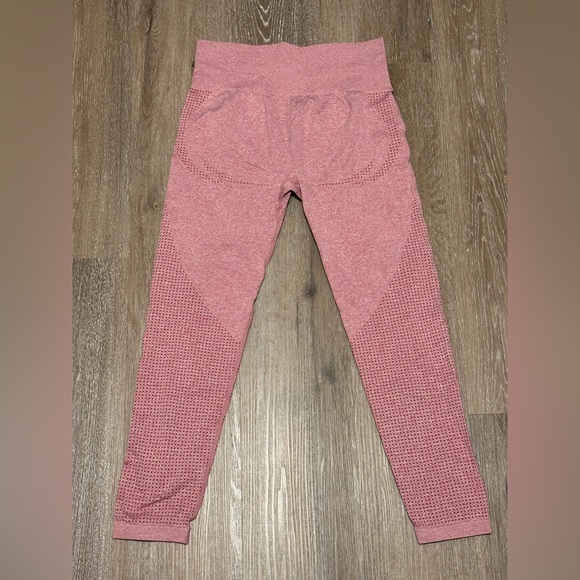 Vital Seamless High Waisted leggings- pink- large - Picture 2 of 4